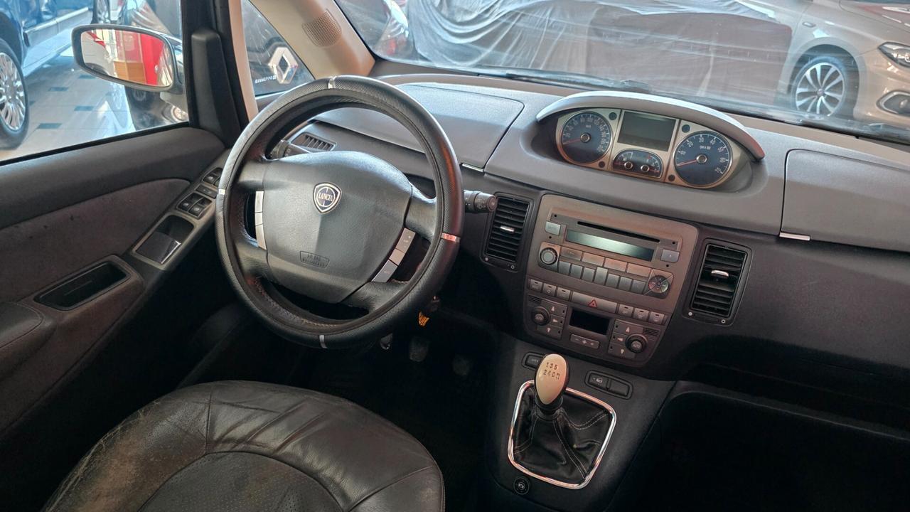 Lancia MUSA 1.4 16V Platino gpl poltrona frau