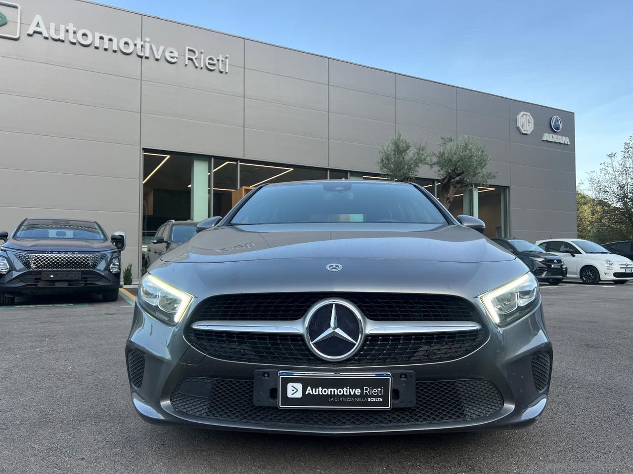 MERCEDES-BENZ A 180 d Automatic Sport