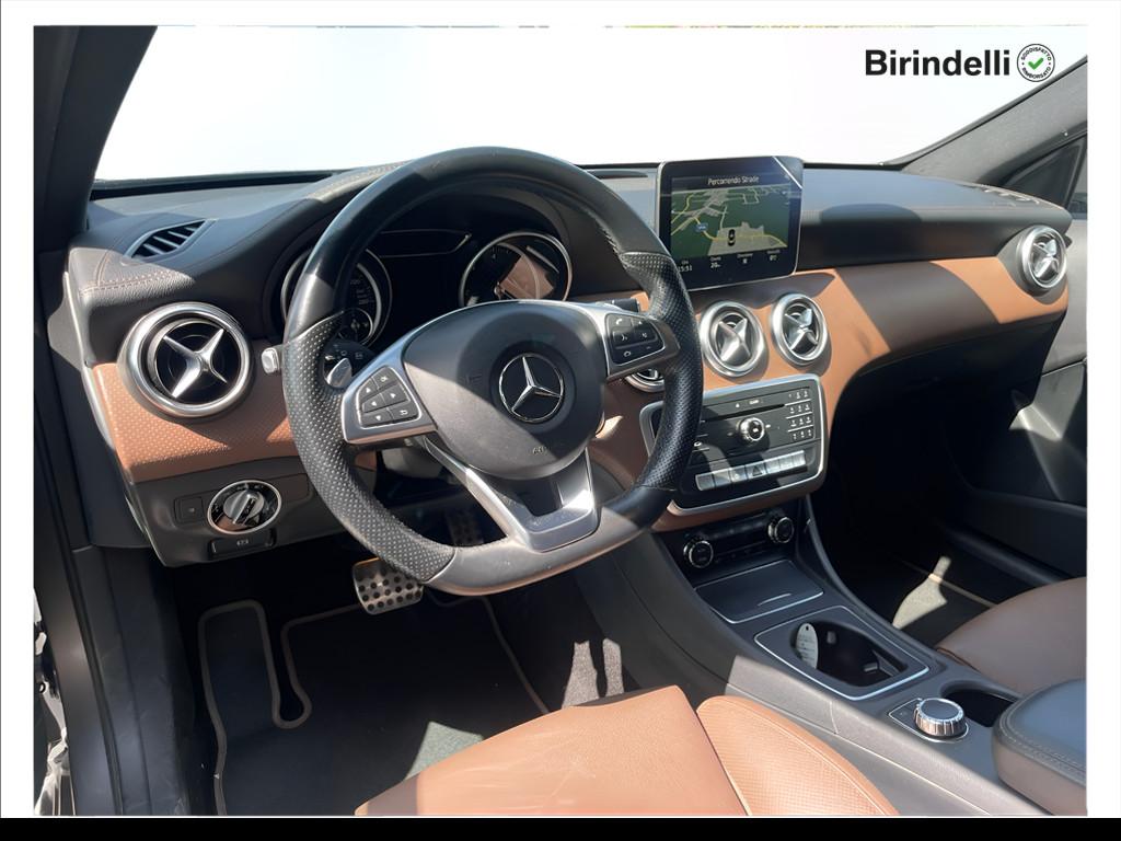Mercedes-Benz Classe A (W176) - A 180 d Automatic Premium
