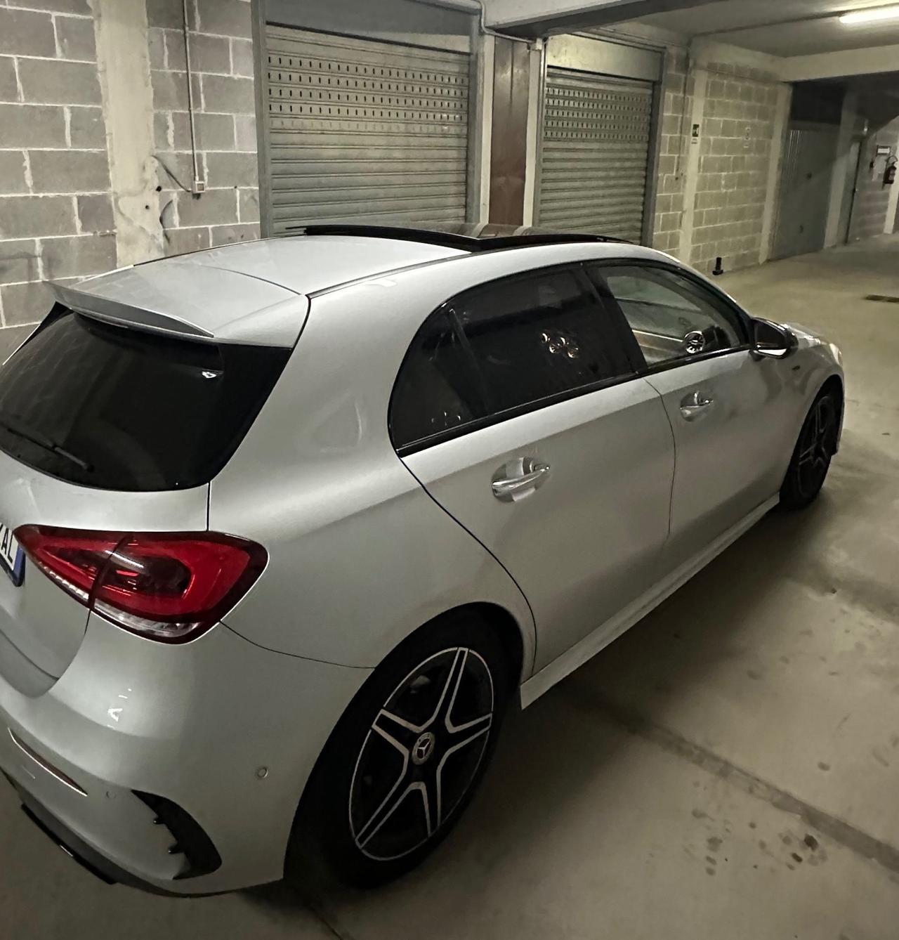 Mercedes-benz A 180 d Automatic Premium AMG