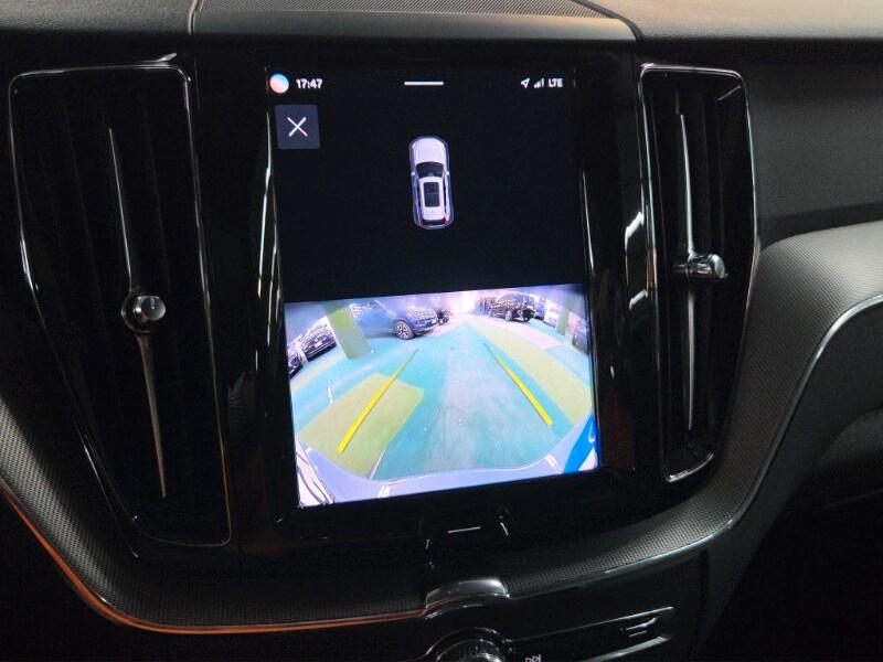 VOLVO XC60 (2017-->) XC60 B4 (d) AWD automatico...