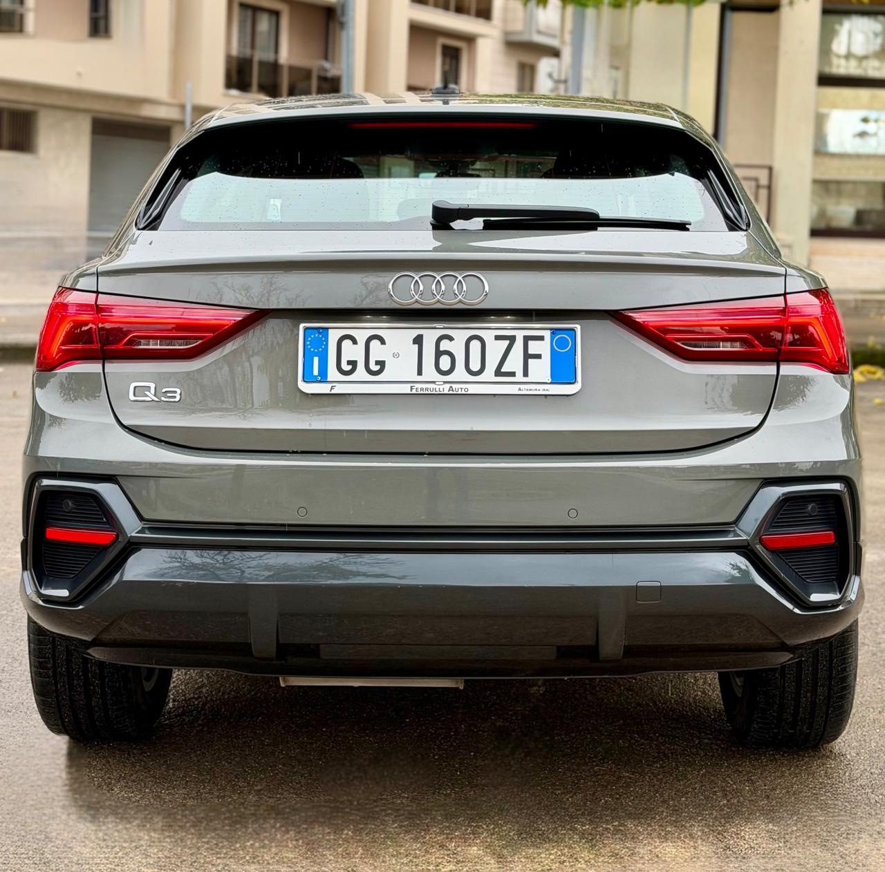 Audi Q3 Sportback 35 2.0 Tdi 150CV STronic