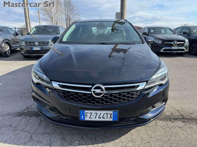 OPEL Astra Sports Tourer 1.6 cdti Business Automatica FZ744TX