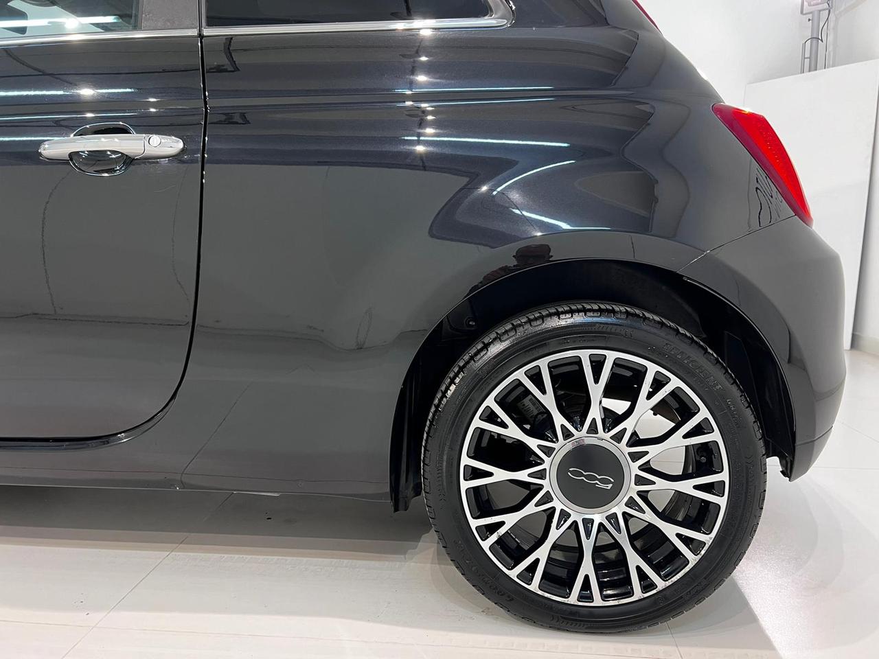 Fiat 500 C 1.0 Hybrid Dolcevita