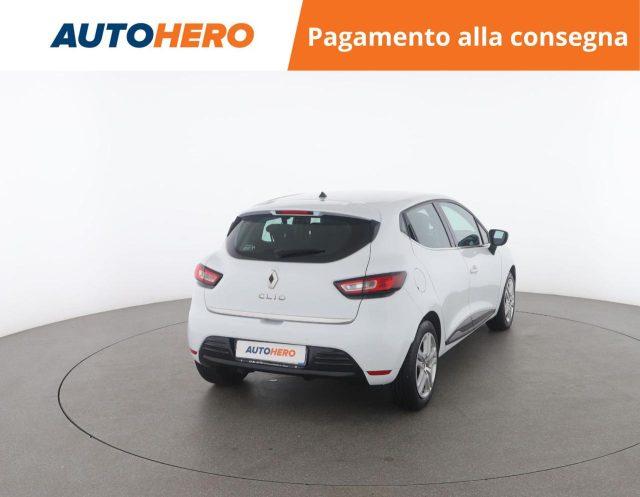 RENAULT Clio TCe 12V 90 CV 5 porte Moschino Zen