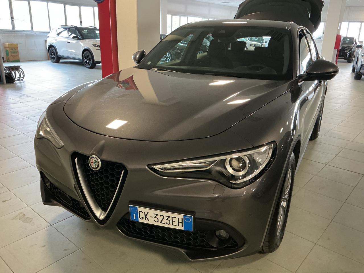 Alfa Romeo Stelvio 2.2 Turbodiesel 160 CV AT8 RWD Business