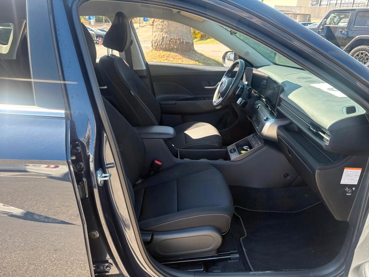 Hyundai Kona 1.6 HEV DCT Business