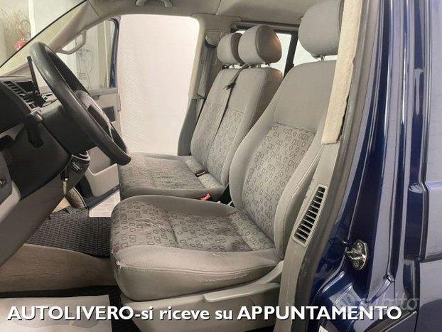 VOLKSWAGEN T5 Caravelle 1.9 TDI 105CV 9posti