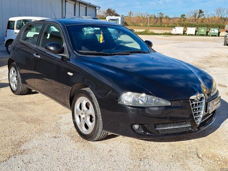 Alfa Romeo 147 1.6 T.S. 5 PORTE METANO