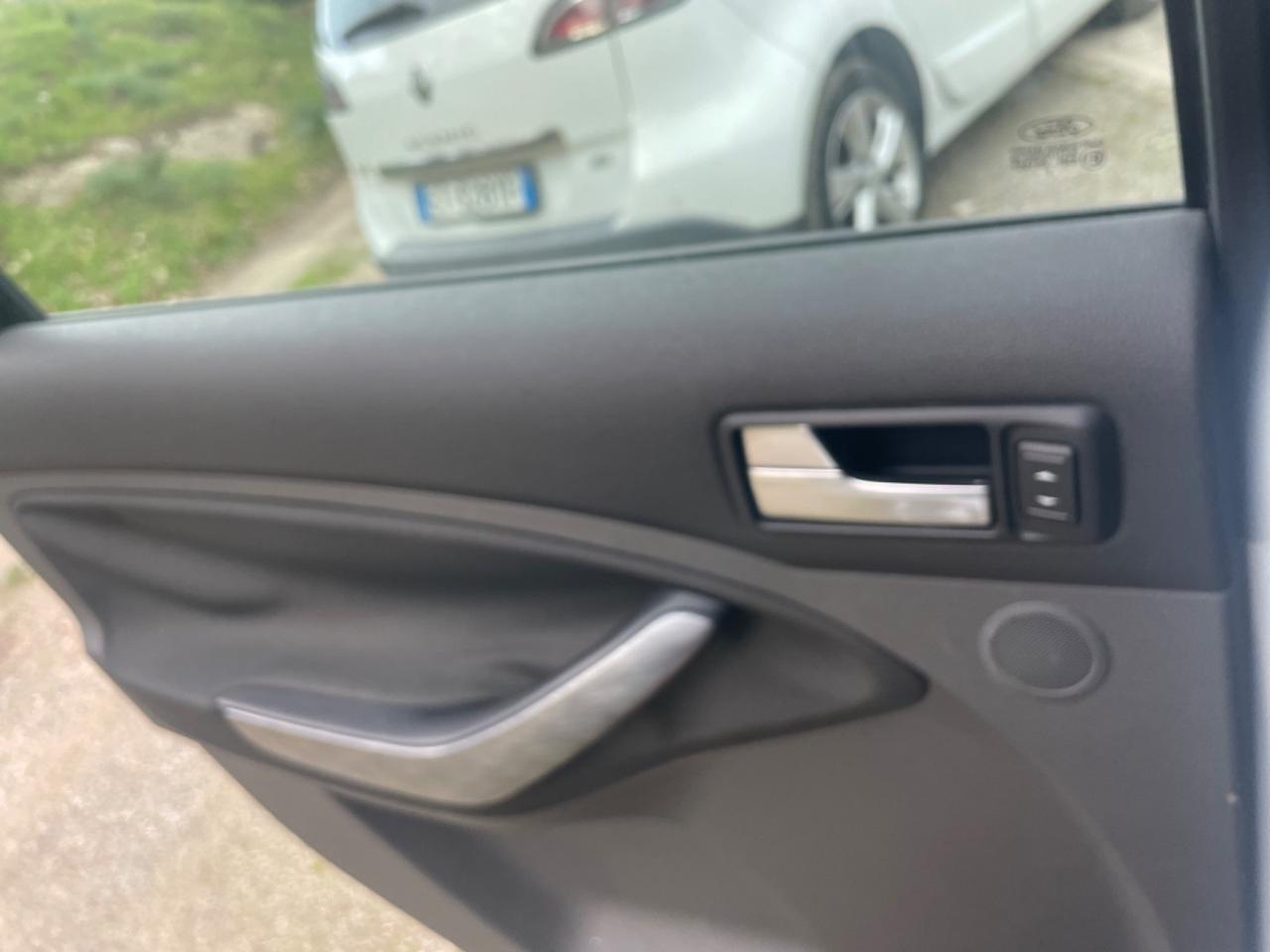 Ford C-Max Focus 1.6 TDCi (110CV) Ghia DPF