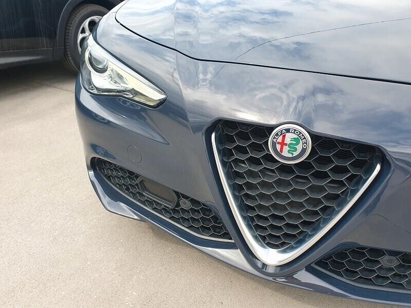ALFA ROMEO Giulia 2.2 TD 190CV SUPER XENO PARK CAM