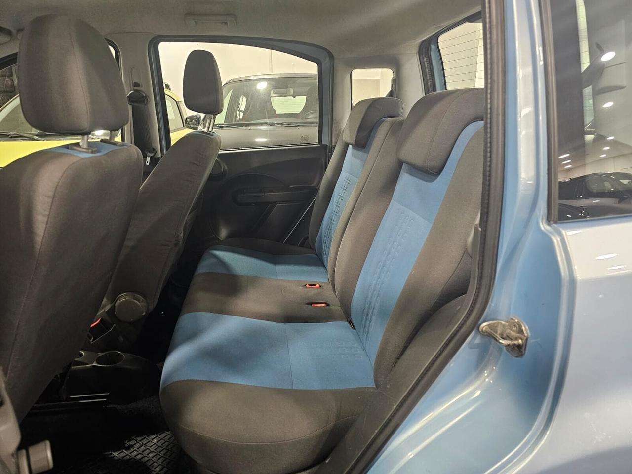 NUOVA FIAT PANDA EMOTION 1.2 DUALOGIC BENZ 60CV - CAMBIO AUTOMATICO