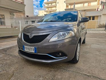 Lancia Ypsilon 3a serie 1.2 5P Platinum