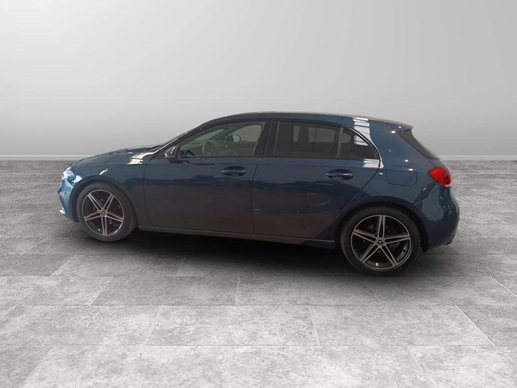 Mercedes-Benz Classe A - W177 2018 - A 180 d Sport auto