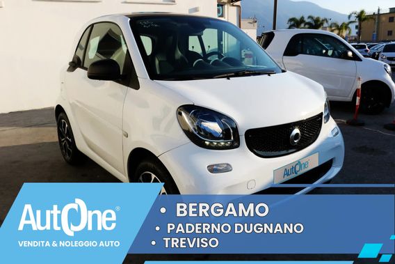 Smart Fortwo 1.0 71cv S/s Automatic Passion Tetto Navi Pelle Sediolini Risc. Cerchi L.