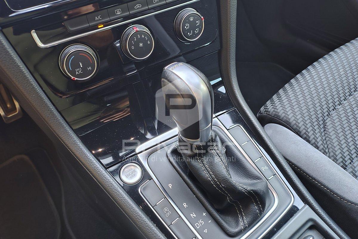 VOLKSWAGEN Golf 2.0 TDI DSG 5p. Sport BlueMotion Technology