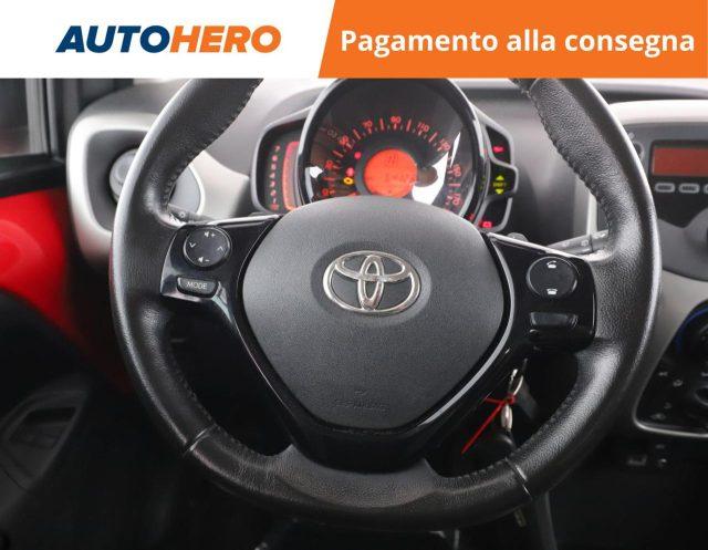 TOYOTA Aygo 1.0 VVT-i 69 CV 5 porte x-cool MMT