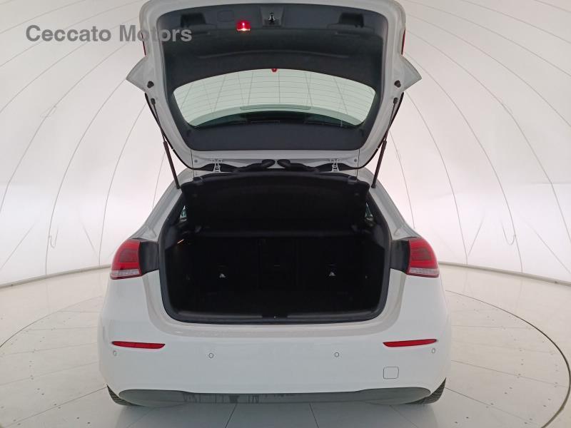 Mercedes Classe A 180 180 D Business 7G-DCT