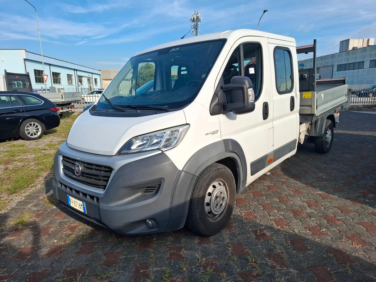 Fiat Ducato Maxi 35 2.3 Mjt doppia cabina allestito con Gru Fassi