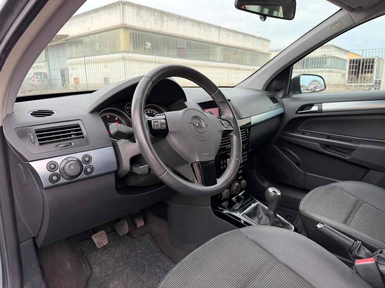 Opel Astra CDTI Station Wagon Cosmo 150000 KM