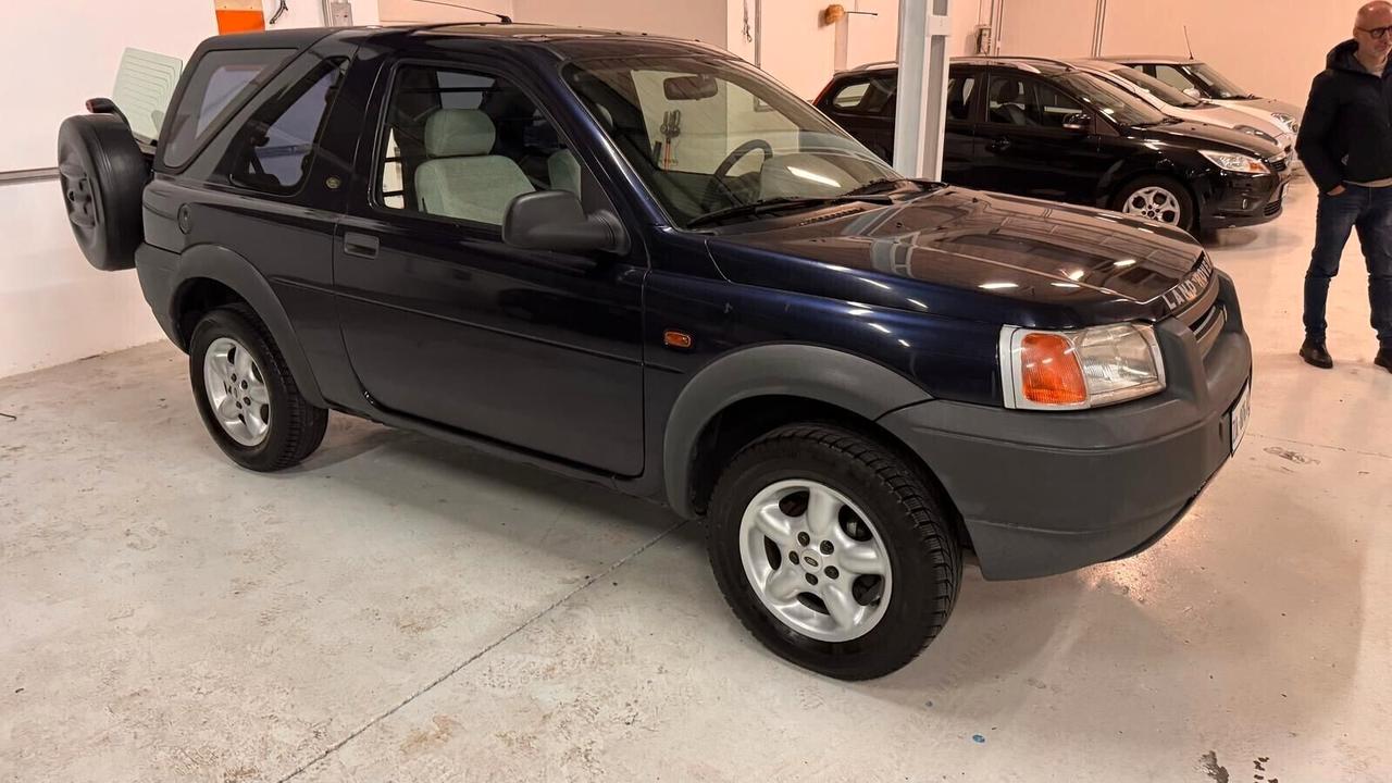 Land Rover Freelander 2.0 TD cat 3p. Hardback