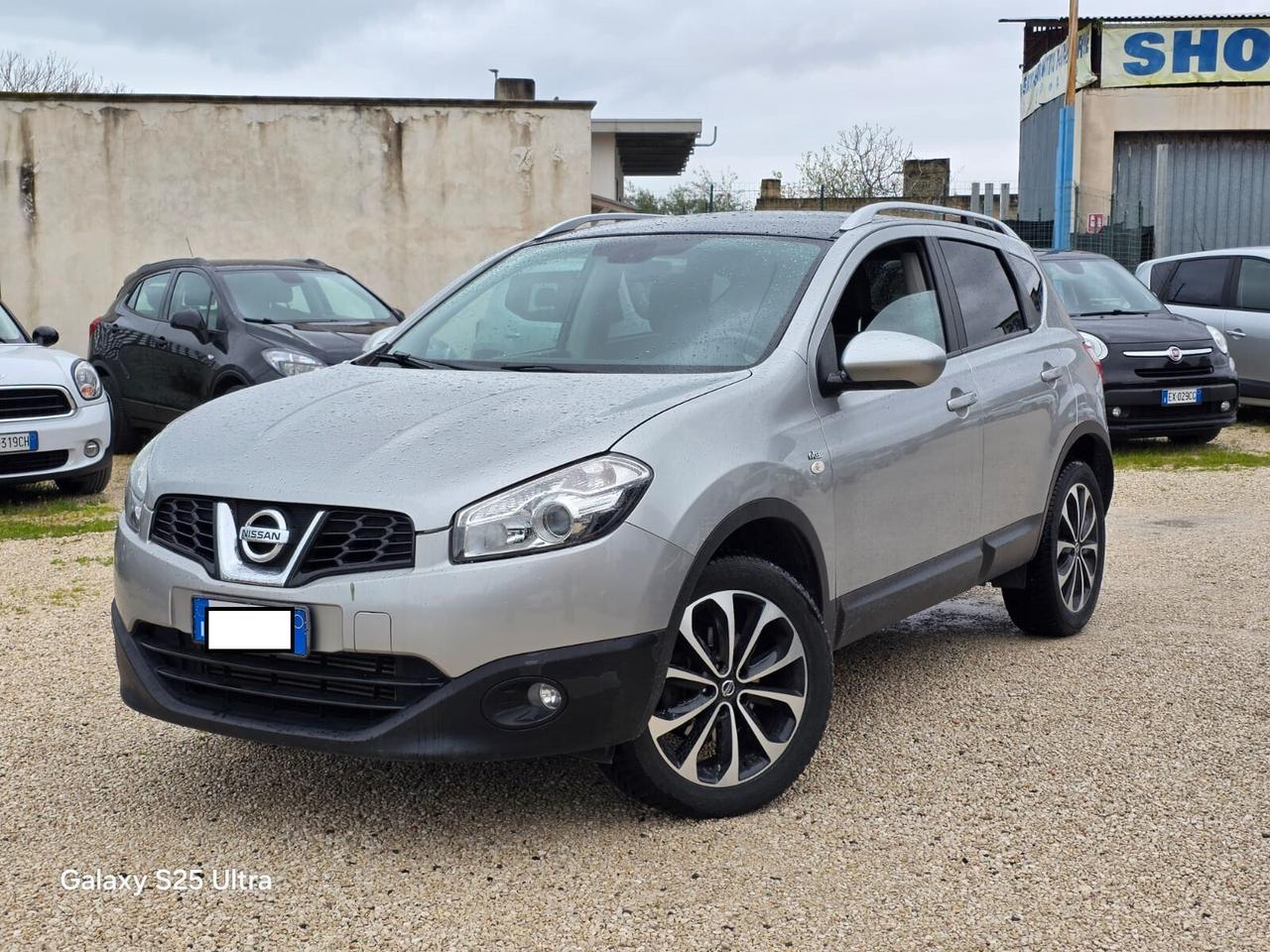 Nissan Qashqai 1.6 dCi DPF Tekna 2012
