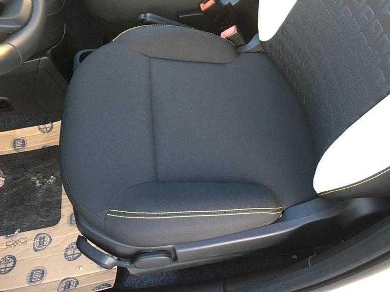 FIAT Panda Pandina 1.0 65cv Hybrid Cross 5 POSTI+VETRI SCURI+PDC