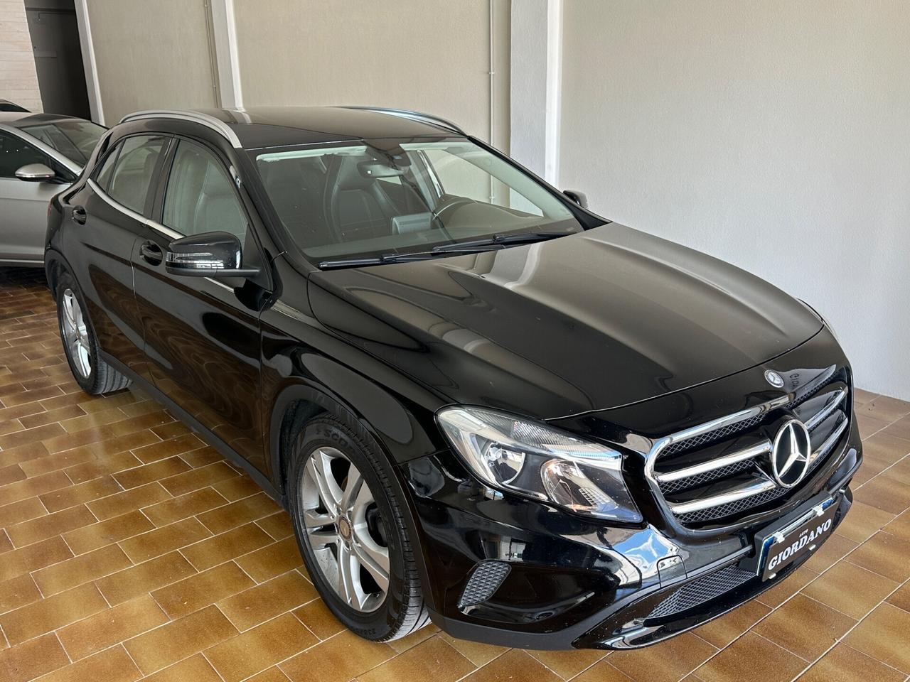 Mercedes-benz GLA 200 d 136 cv manuale
