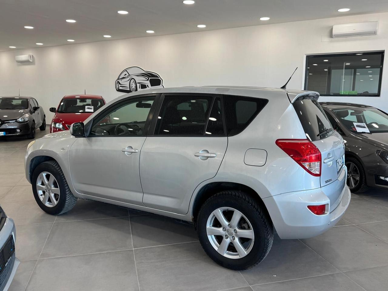 Toyota RAV 4 RAV4 2.2 D-4D 136 CV DPF Luxury