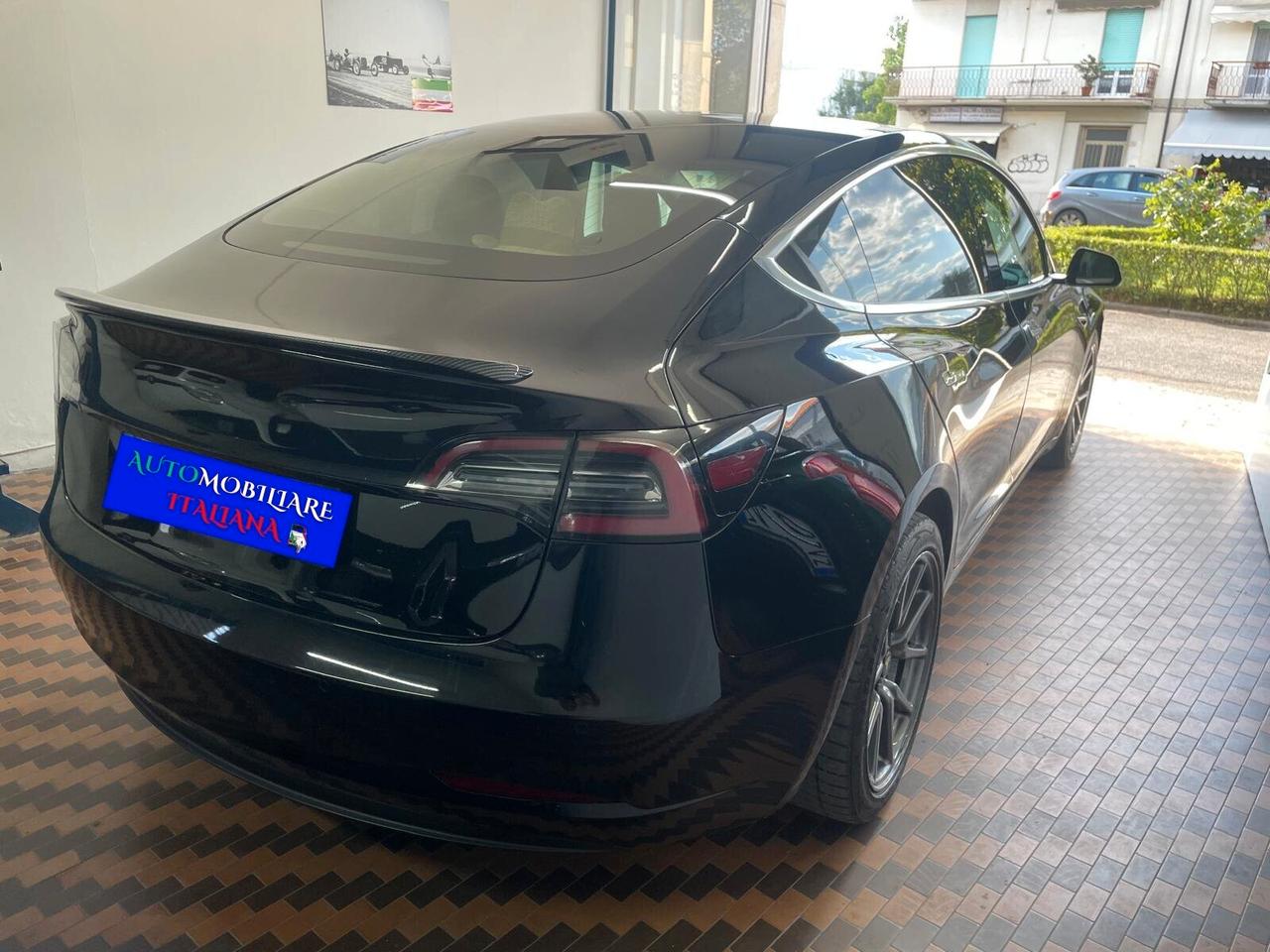 Tesla Model 3 Standard RWD Plus FSD