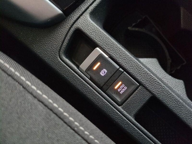 Volkswagen T-Roc 2.0 TDI SCR Life DSG