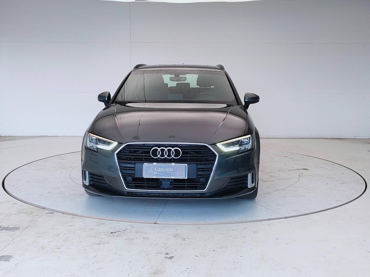 AUDI A3 III 2016 Sportback - A3 Sportback 35 2.0 tdi Sport 150cv s-tronic 7m