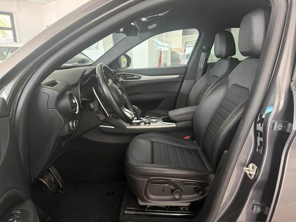 Alfa Romeo Stelvio 2.2 Turbodiesel 190 CV AT8 Q4 Sprint
