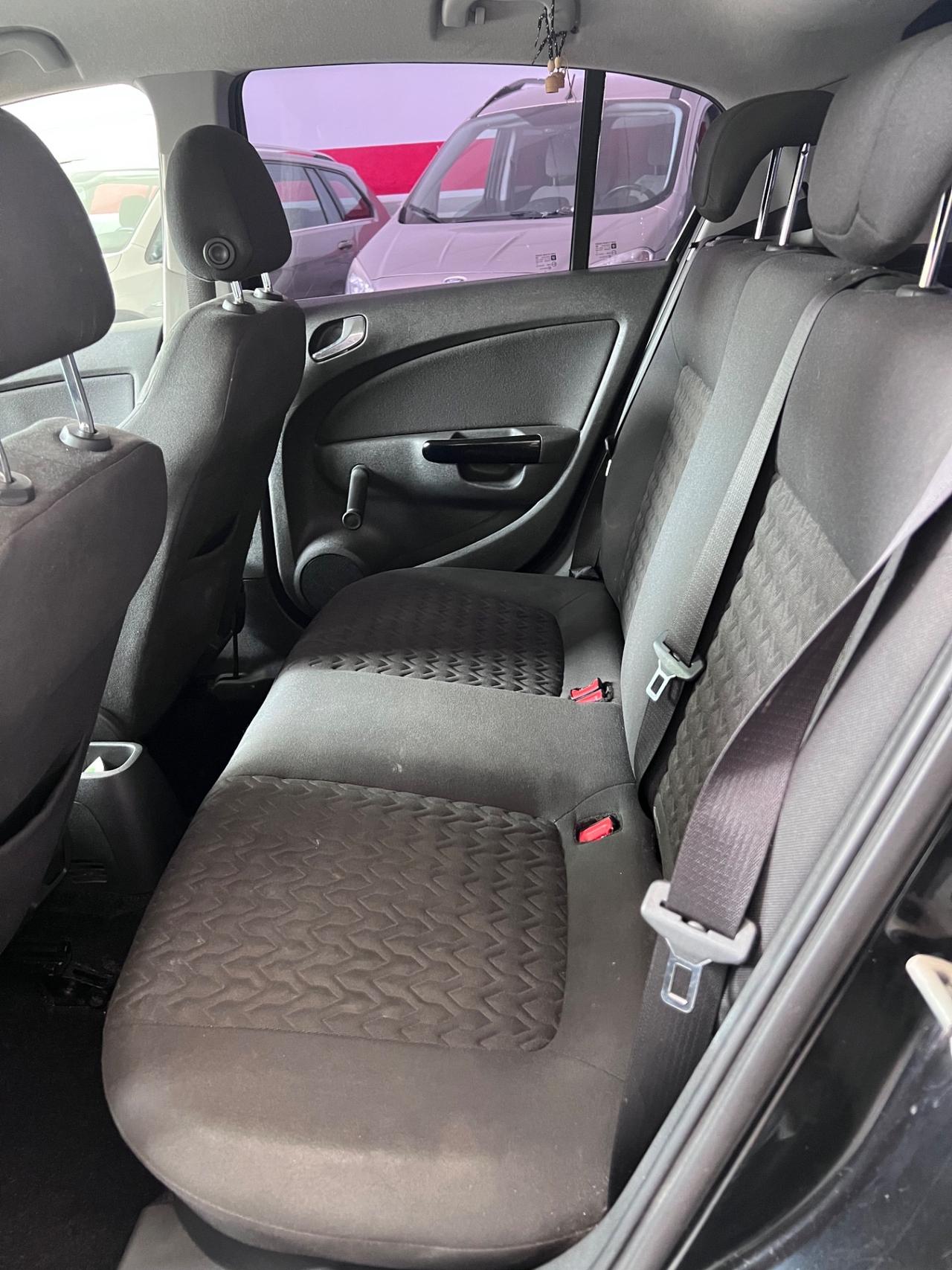 Opel Corsa 1.2 Benzina 2013 / Sport / Neopatentati/