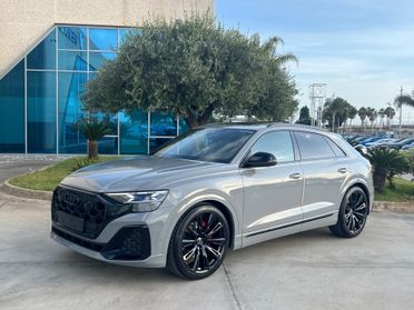 Audi Q8 Competition possibilità noleggio no scoring