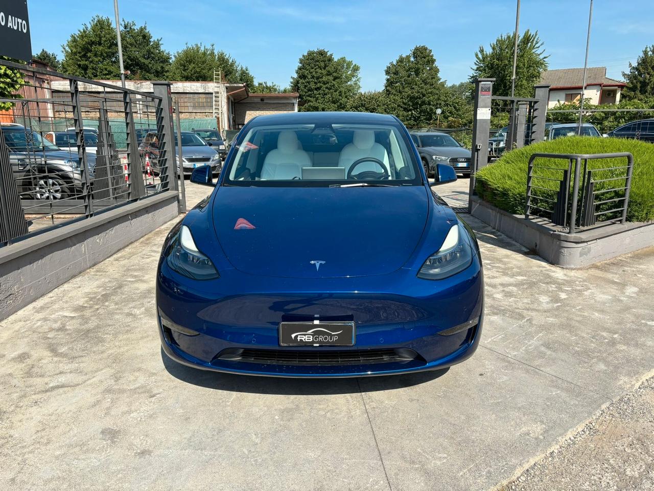 Tesla Model Y Model Y Long Range AWD