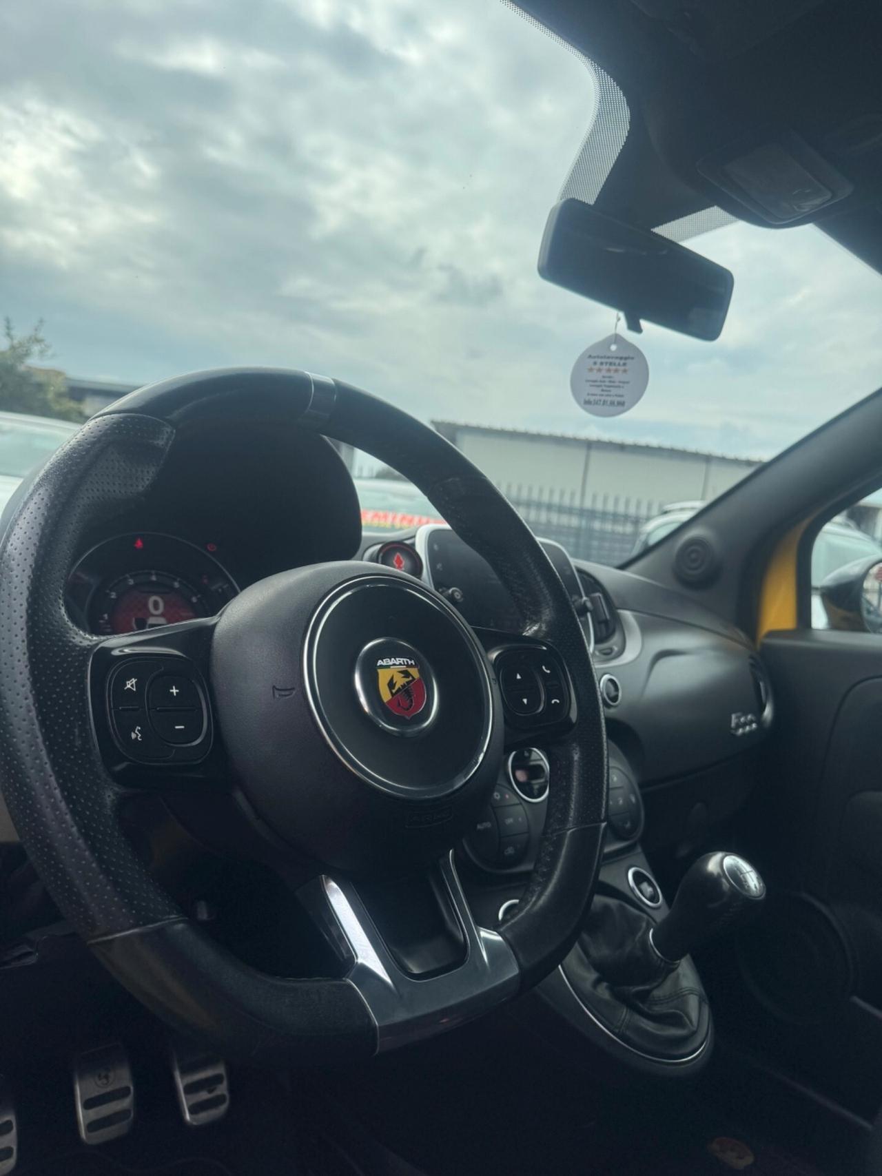 Abarth 595 1.4 Turbo T-Jet 160 CV Pista
