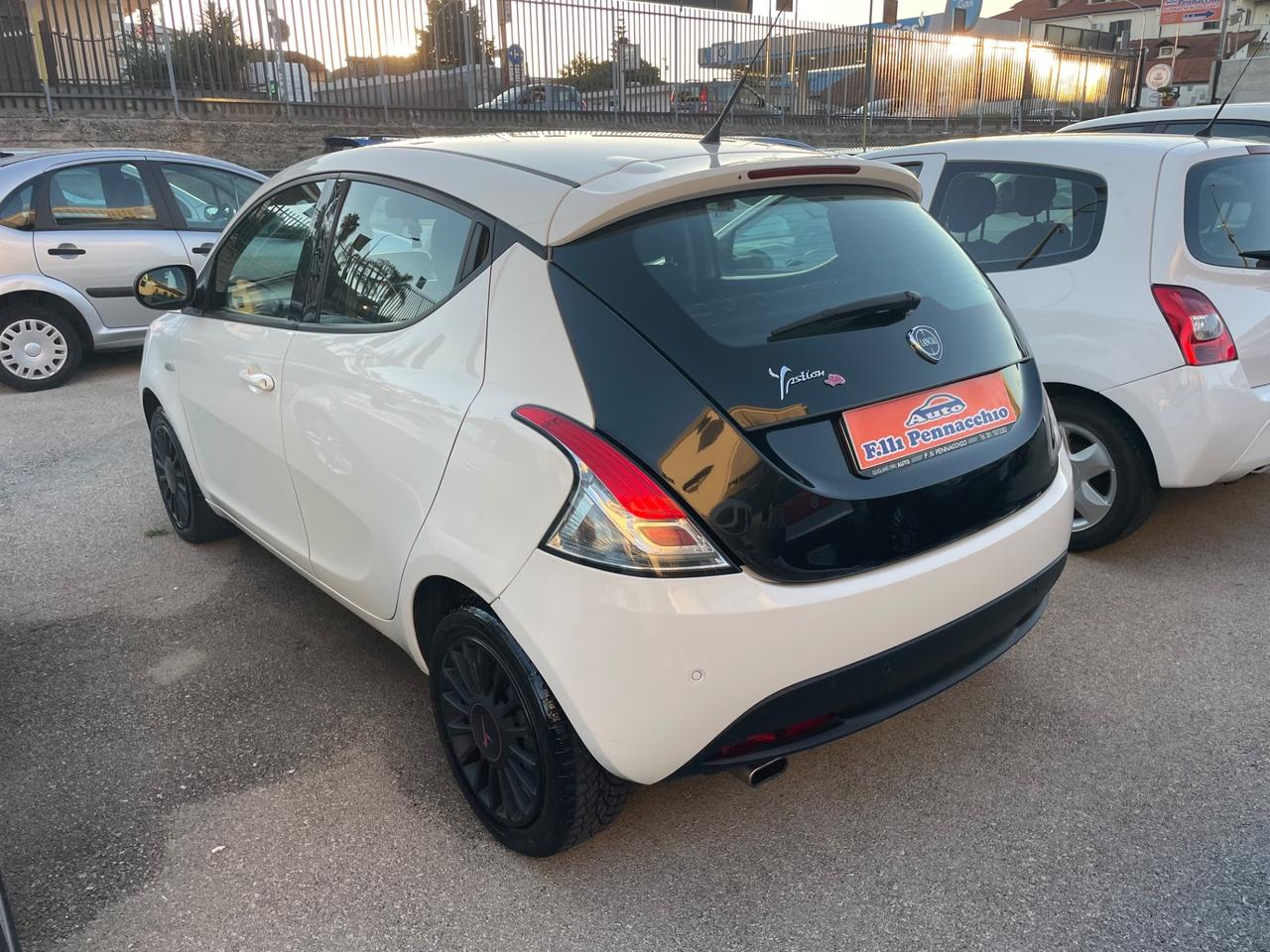LANCIA YPSILON 1.3 DIESEL 95 (CV) 2013