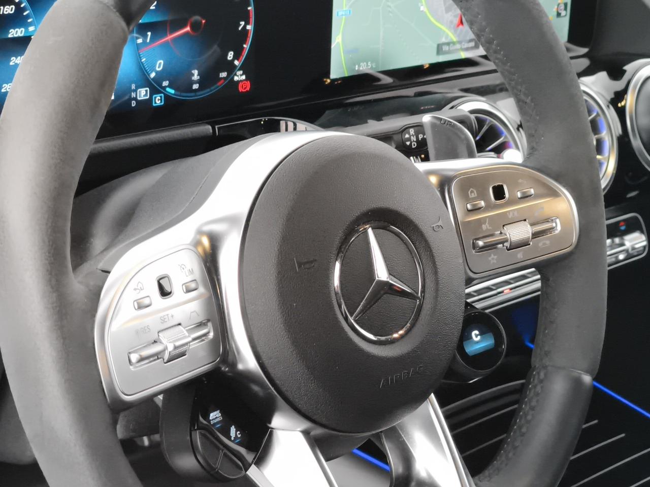 Mercedes GLA AMG 35 4matic
