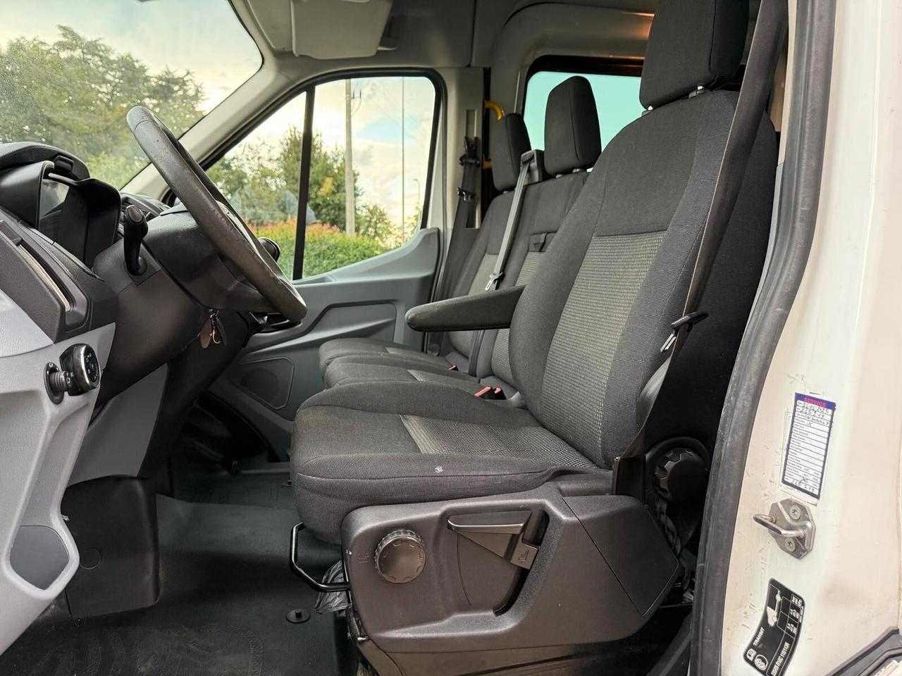 Ford Transit 310 2.0TDCi EcoBlue PL-TM Combi Entry
