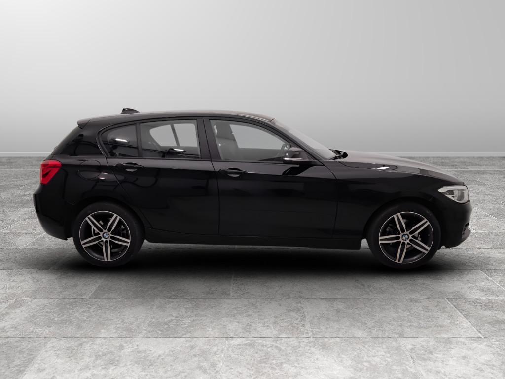 BMW Serie 1 F/20-21 2015 - 118d Sport auto 5p my18