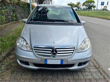 Mercedes A 180 *CAMBIO AUTOMATICO*
