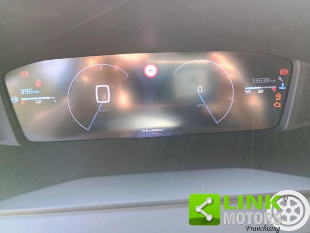 PEUGEOT 2008 PureTech 100 S&S Allure
