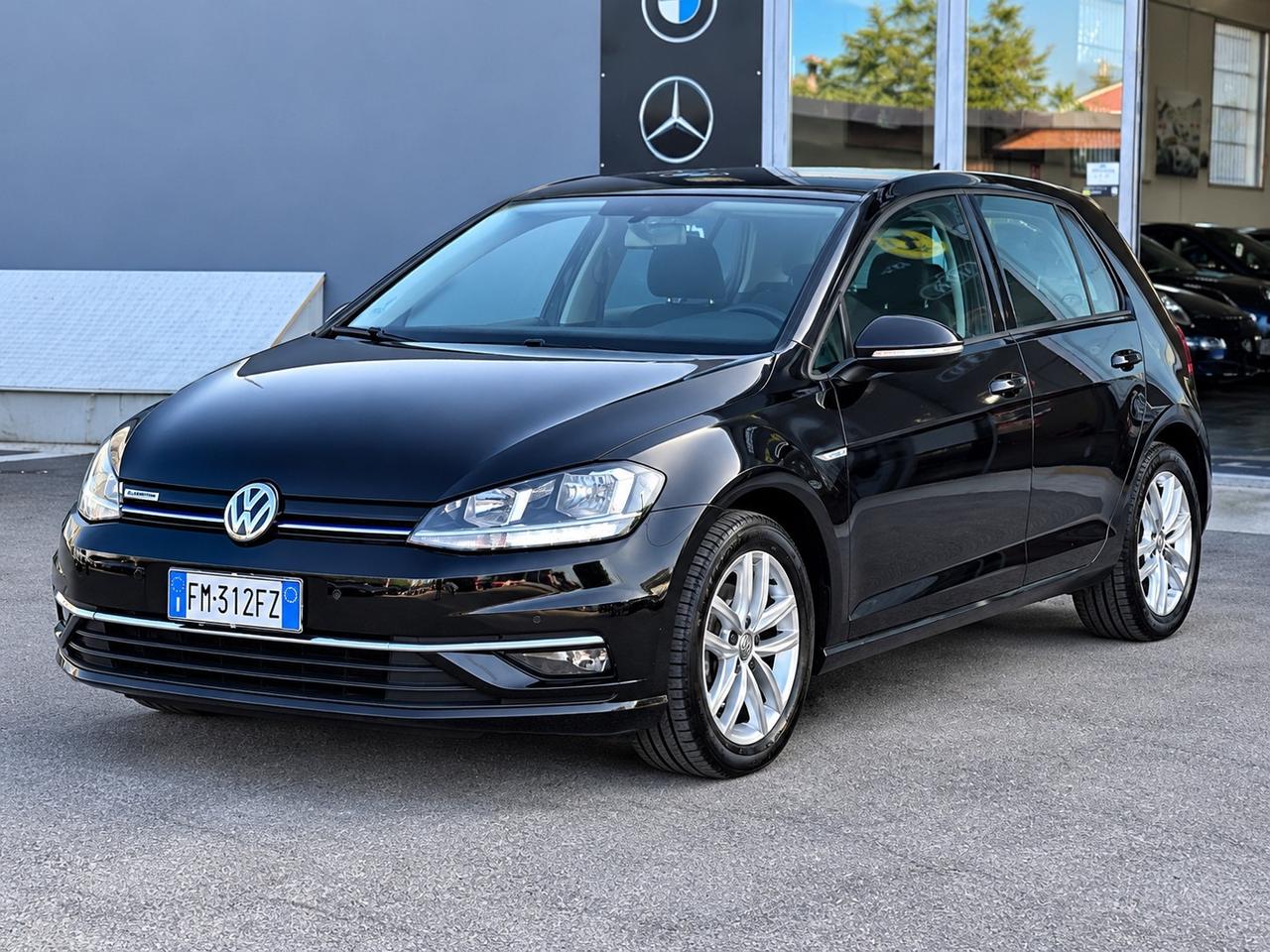 Volkswagen Golf 1.4 TGI 5p. Highline Blue Motion metano nuovo