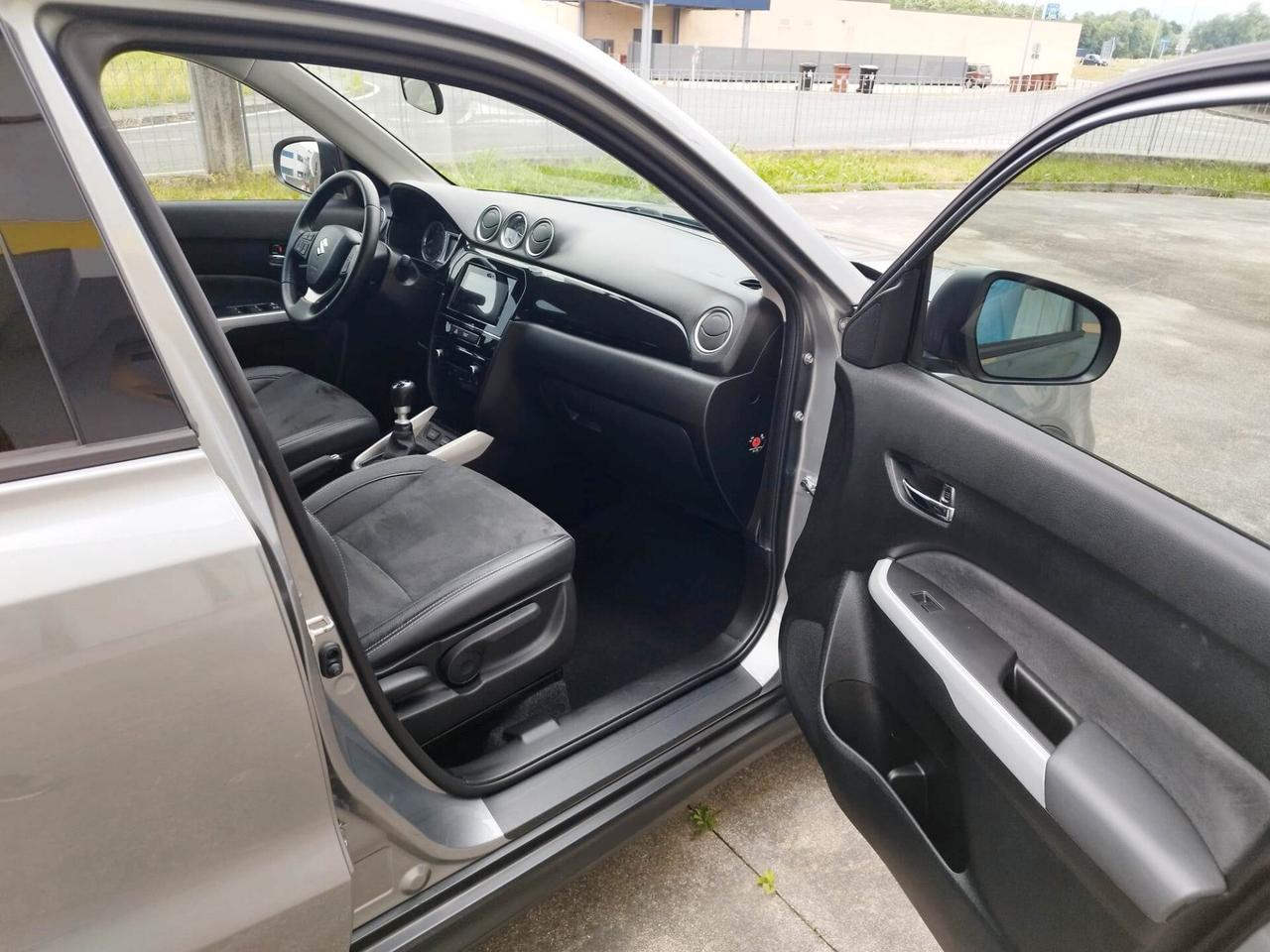 Suzuki Vitara - 1.6 DDiS 4WD - Neopatentati