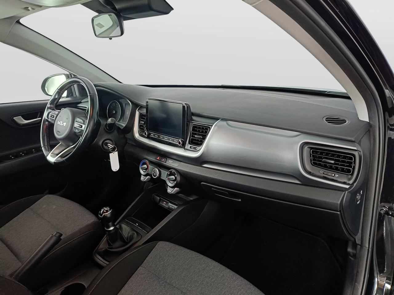 KIA Stonic - Stonic 1.2 dpi Urban Techno&Design Pack 84cv