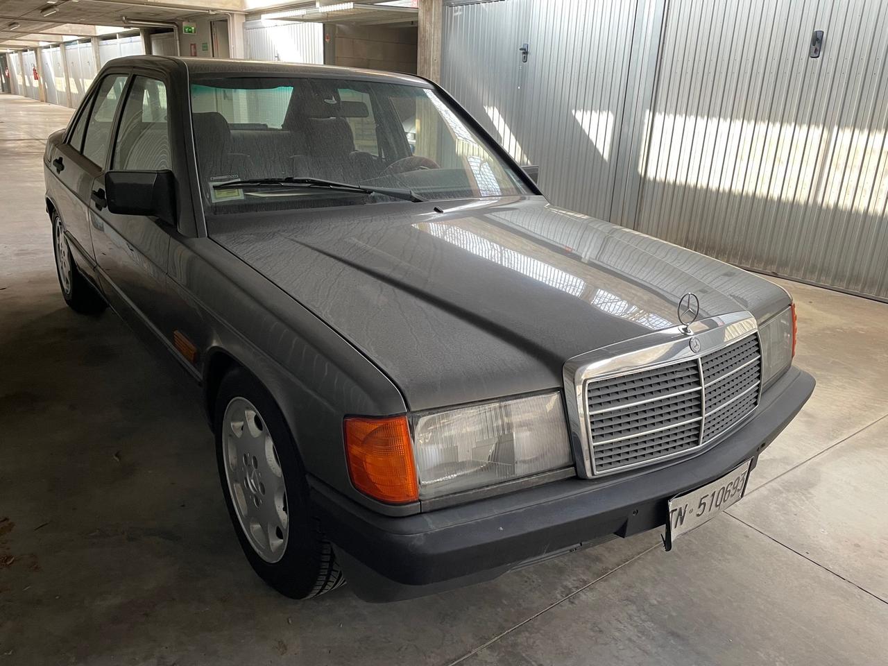 Mercedes-Benz 190 Prima serie