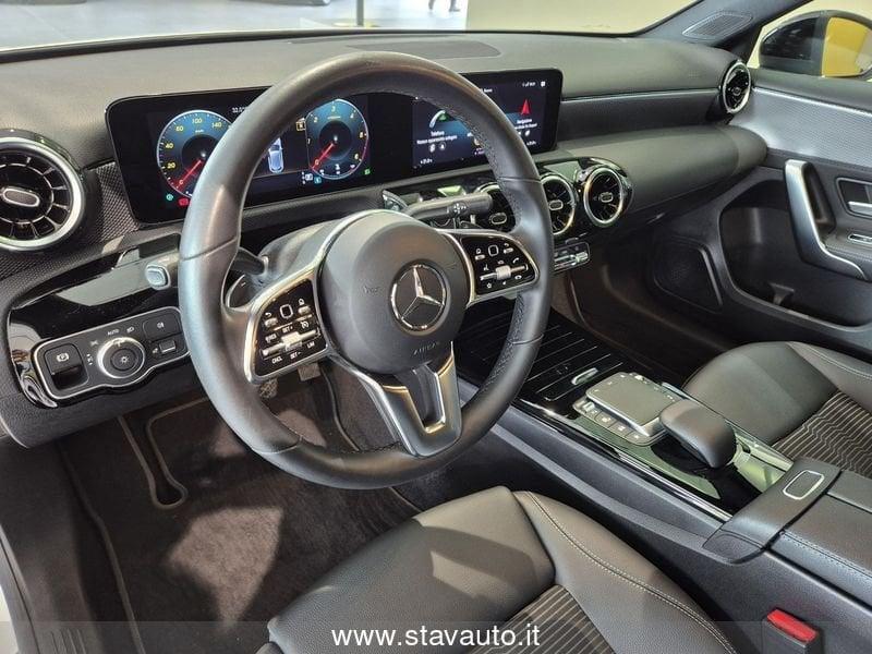 Mercedes-Benz Classe A A 180 d Automatic Sport Night Edition