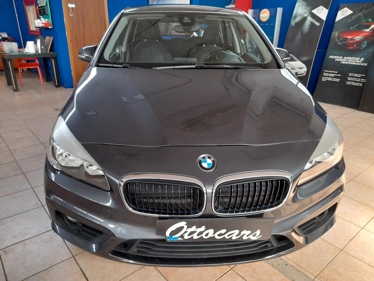 Bmw 2er Active Tourer 218d Advantage