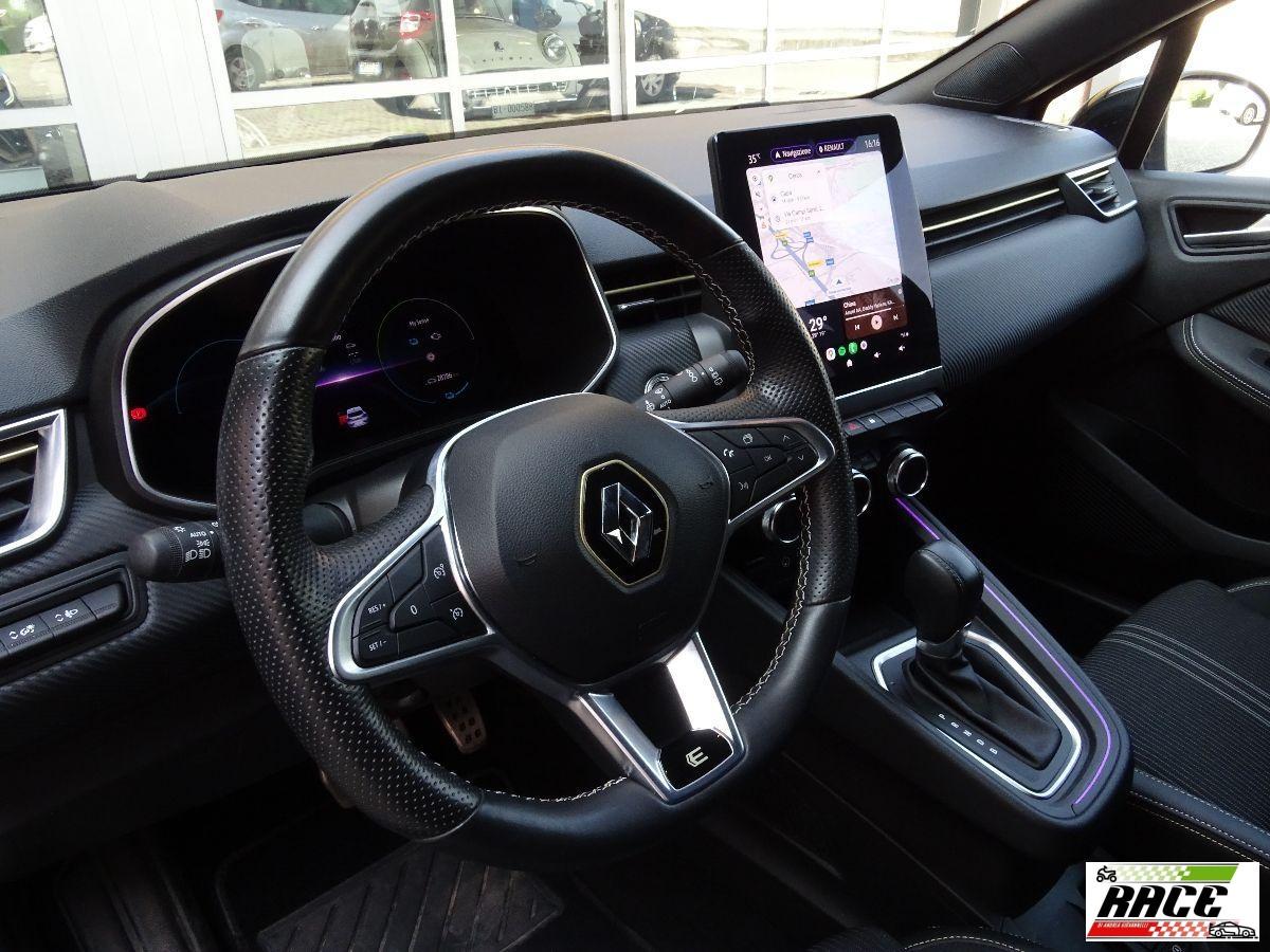 RENAULT - Clio - Full Hybrid E-Tech 145 CV Engineer.